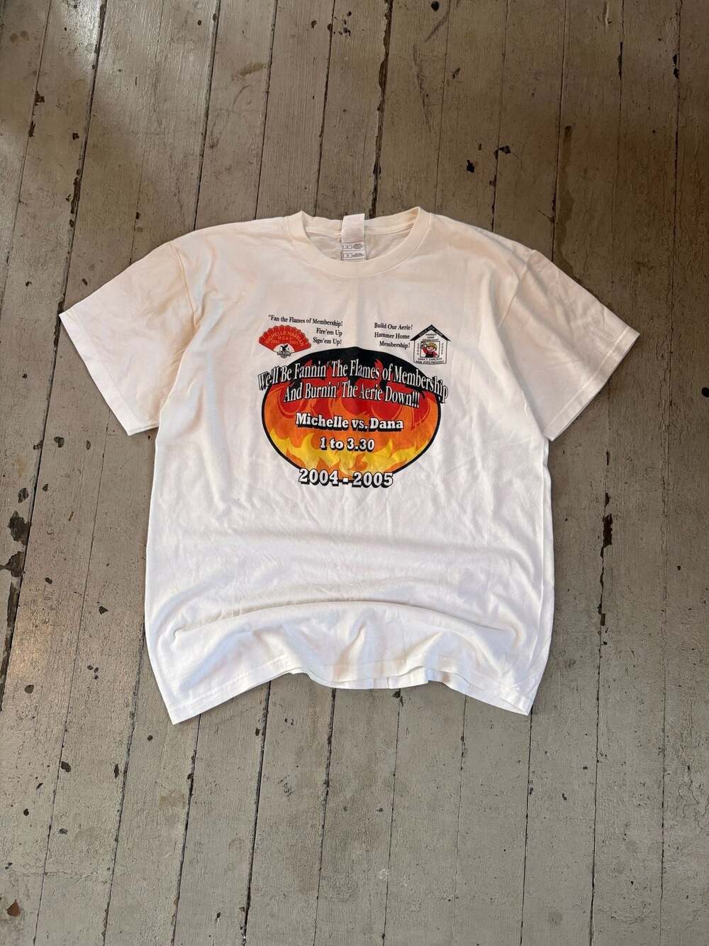 Vintage Fruit of the Loom 2004-2005 T-Shirt
